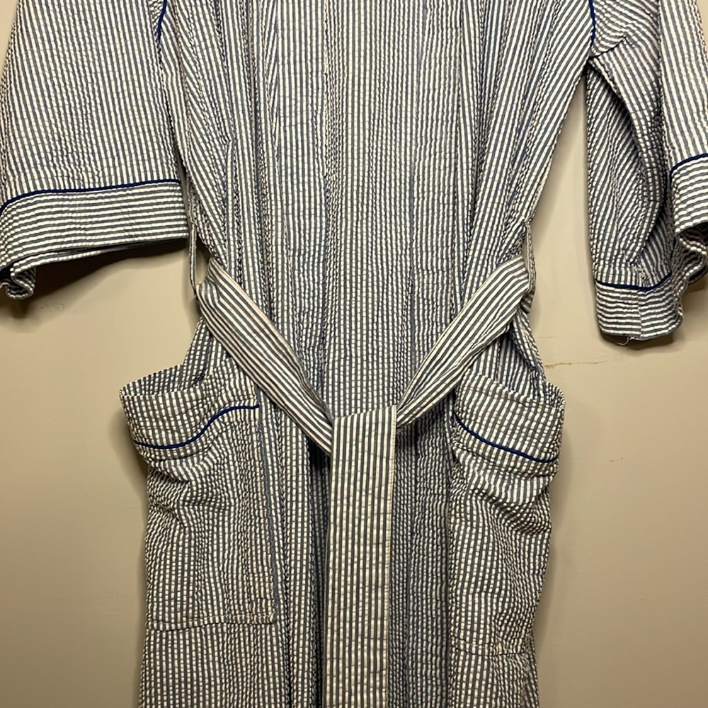 💥PIERRE CARDIN Striped Robe - Picture 2 of 11